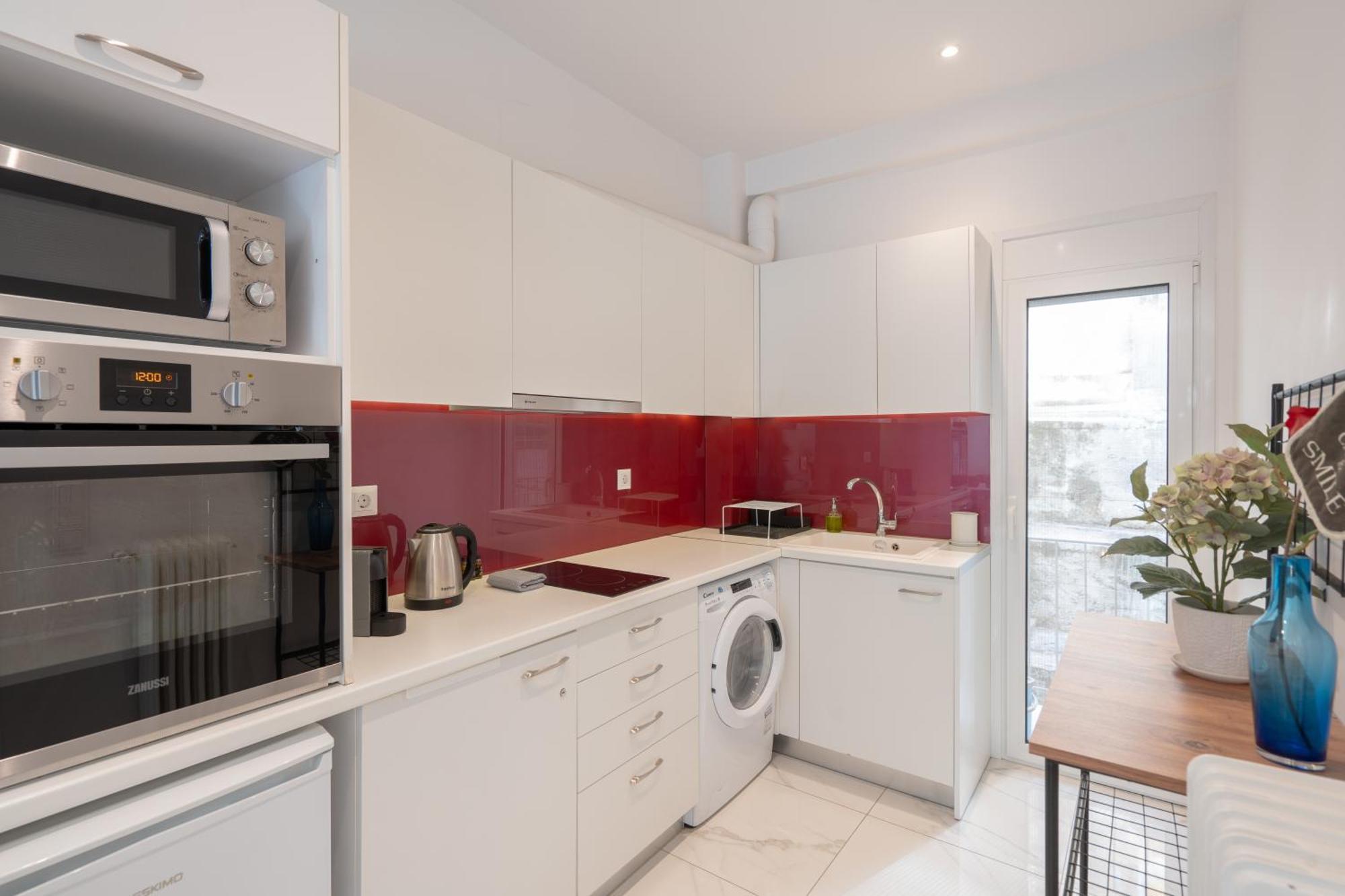 Sophisticated Modern Apt In Athens Center Εξωτερικό φωτογραφία