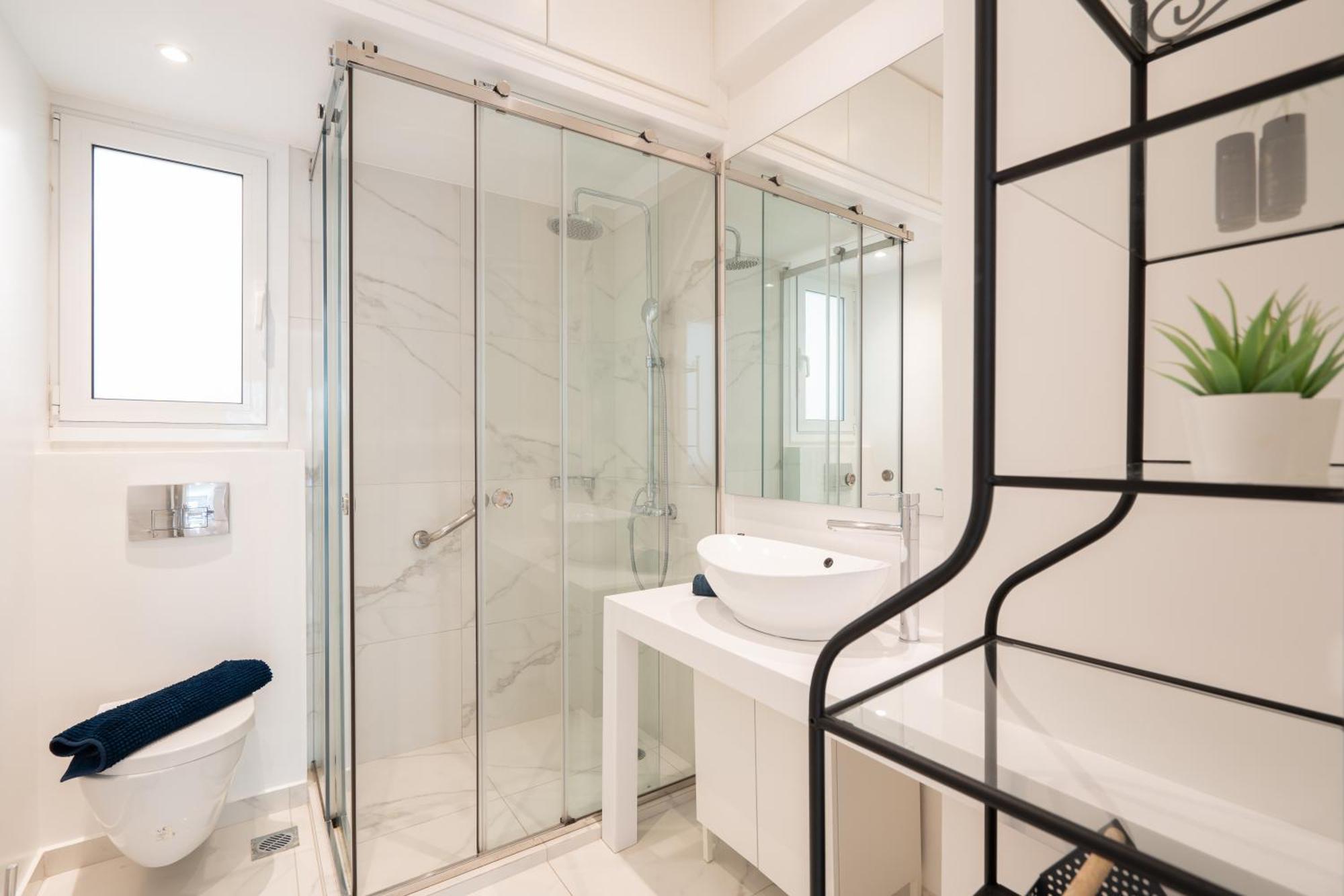 Sophisticated Modern Apt In Athens Center Εξωτερικό φωτογραφία